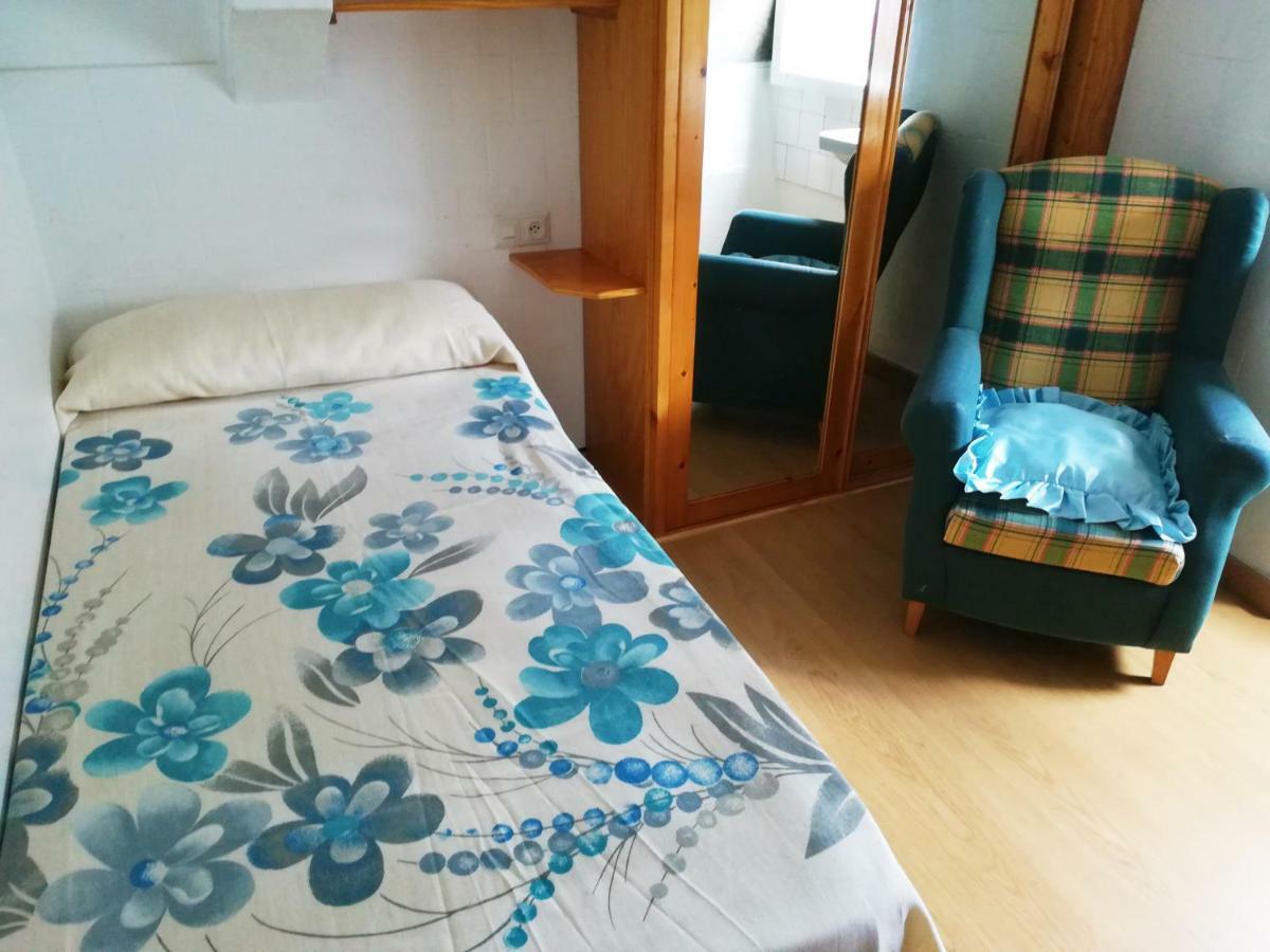 Pension Residencia Universitaria Rey Apartment Santiago de Compostela Exterior photo